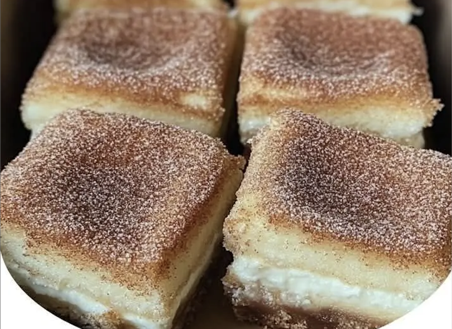 Cinnamon Churro Cheesecake Bars